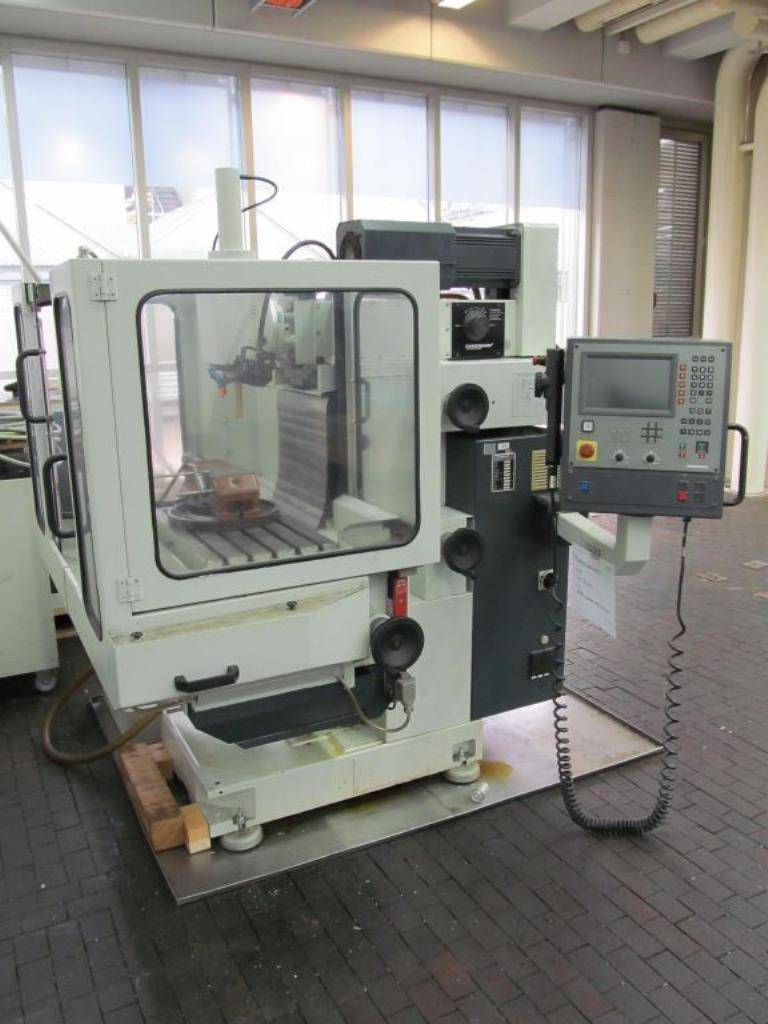 Gepflegte Bearbeitungszentren-1