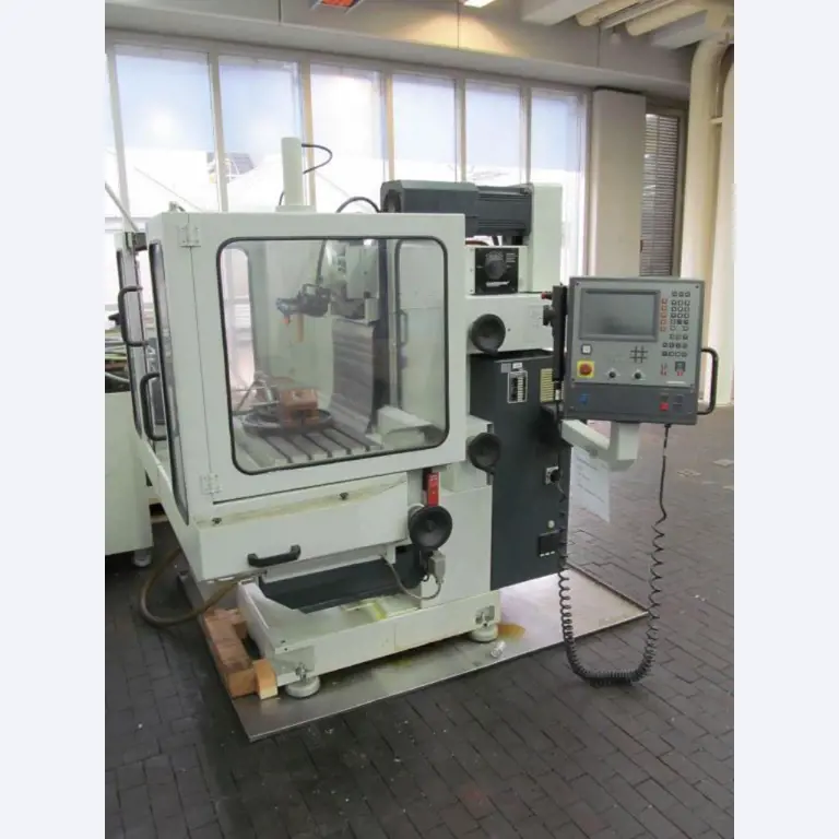 Gepflegte Bearbeitungszentren-1