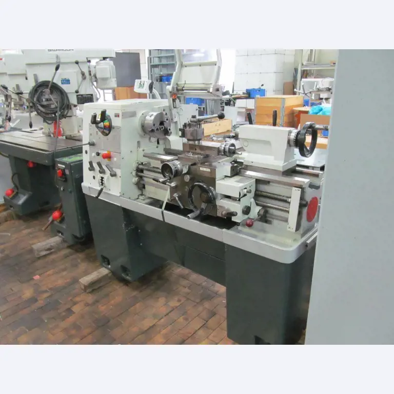 Gepflegte Bearbeitungszentren-1