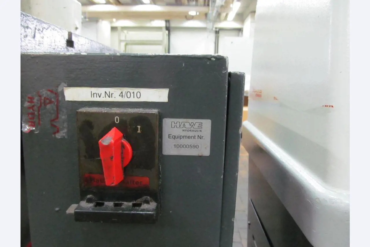 Gepflegte Bearbeitungszentren-2