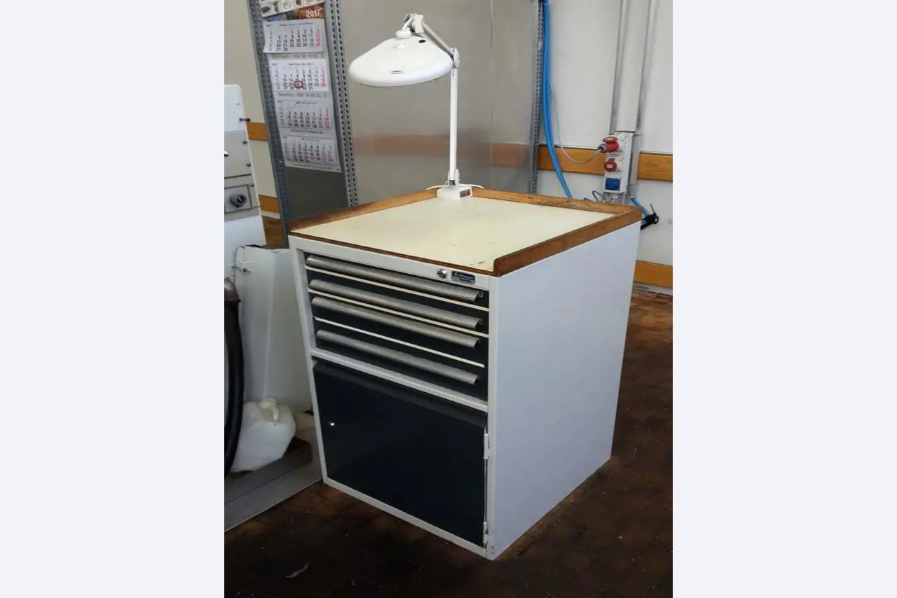 Gepflegte Bearbeitungszentren-2