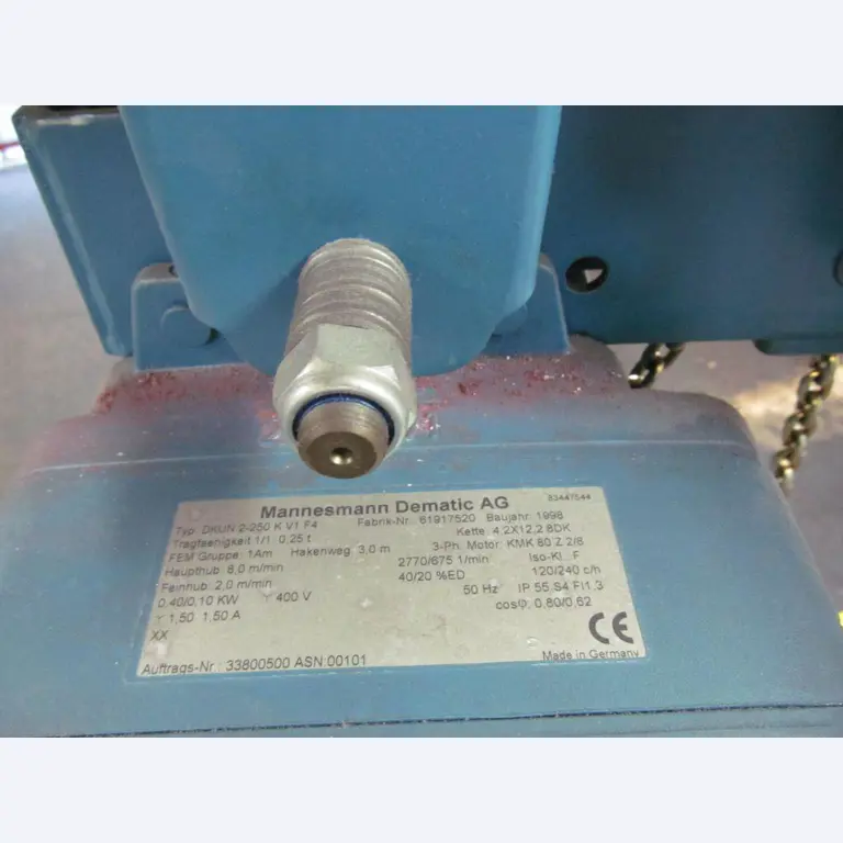 Gepflegte maschinelle Einrichtung-3