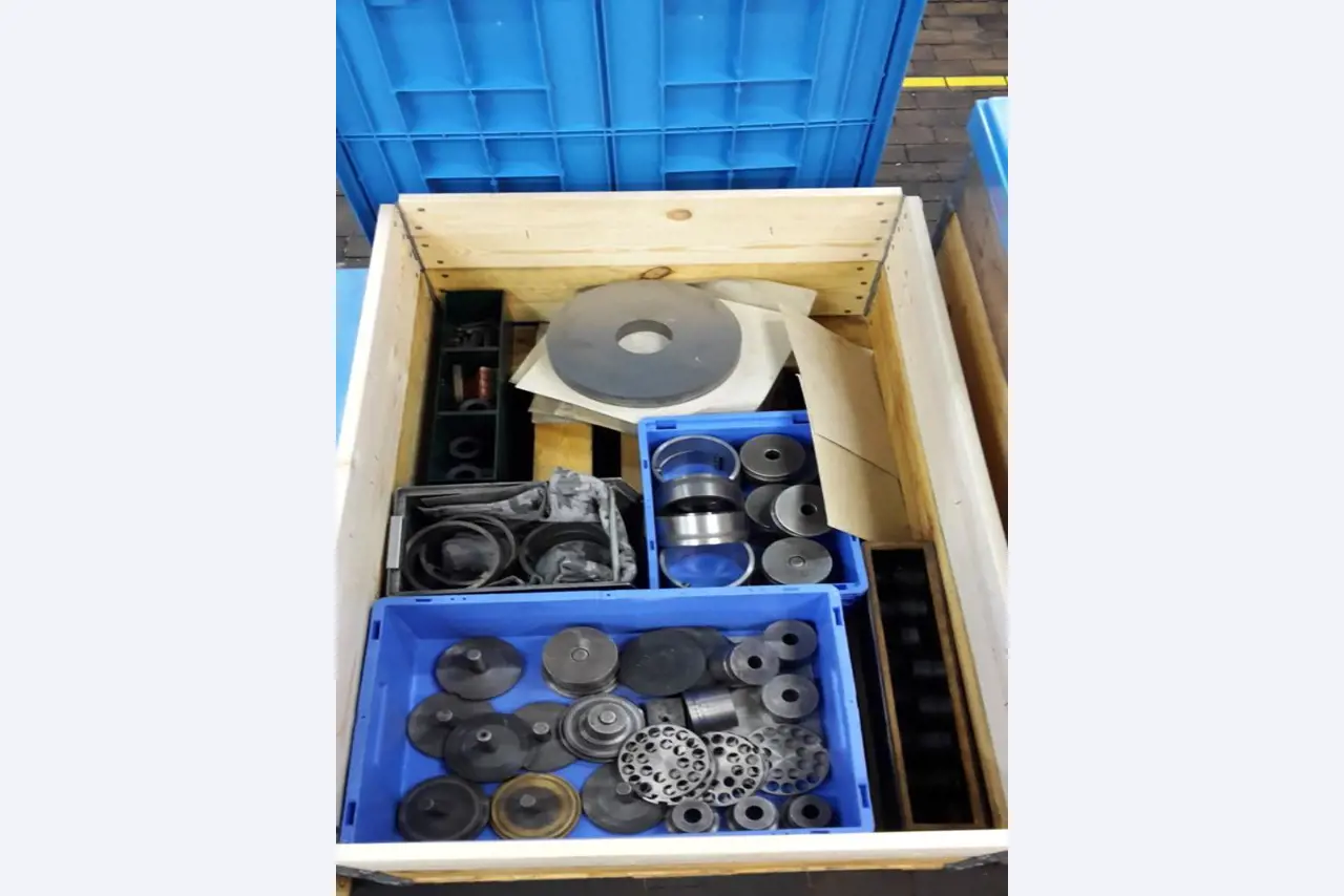 Gepflegte Bearbeitungszentren-10