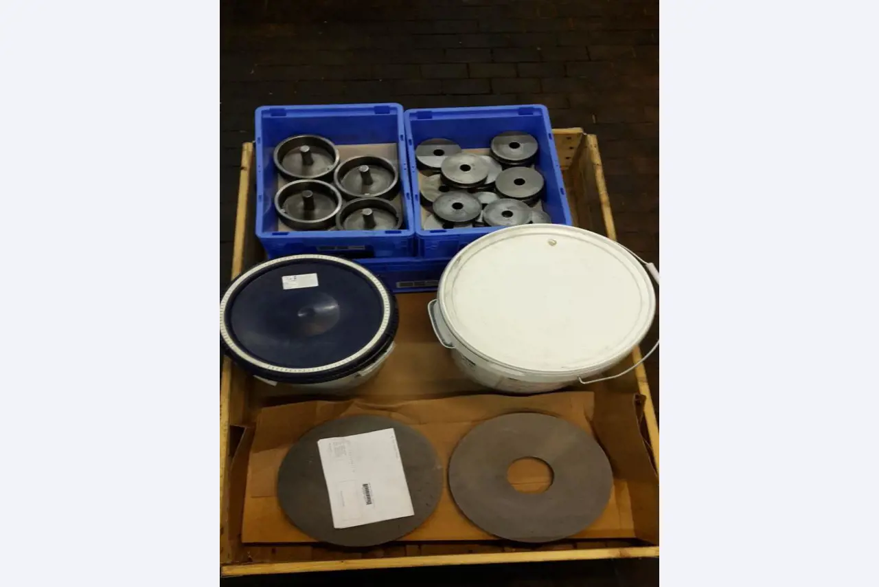 Gepflegte Bearbeitungszentren-12