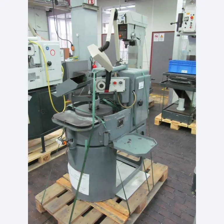 Gepflegte Bearbeitungszentren-1