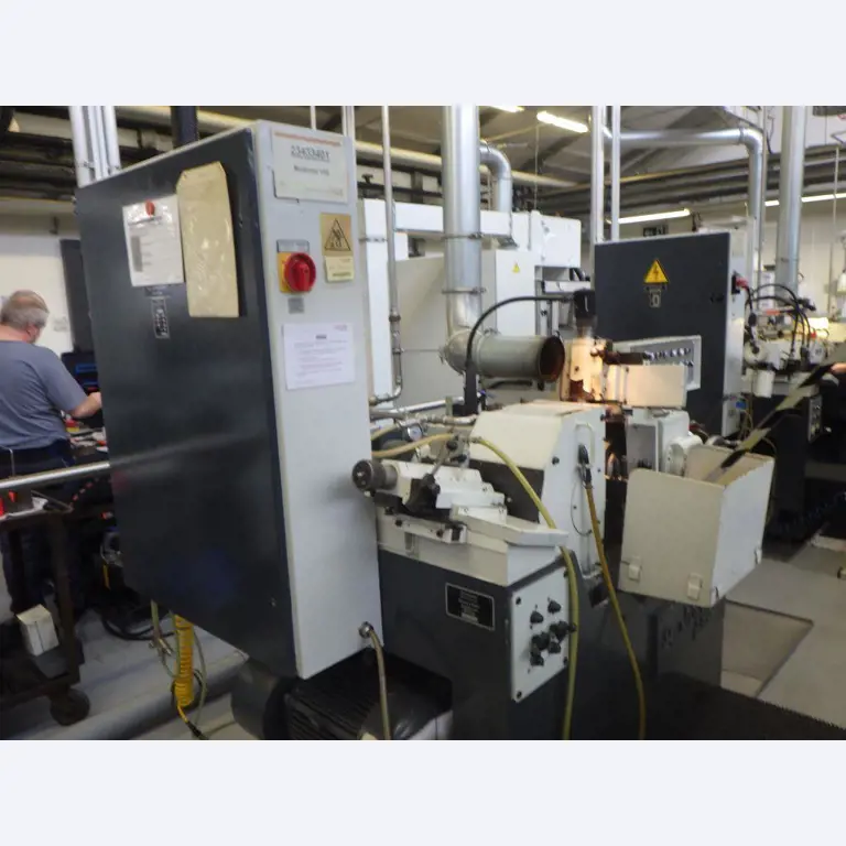 Well-maintained mechanical equipment-4