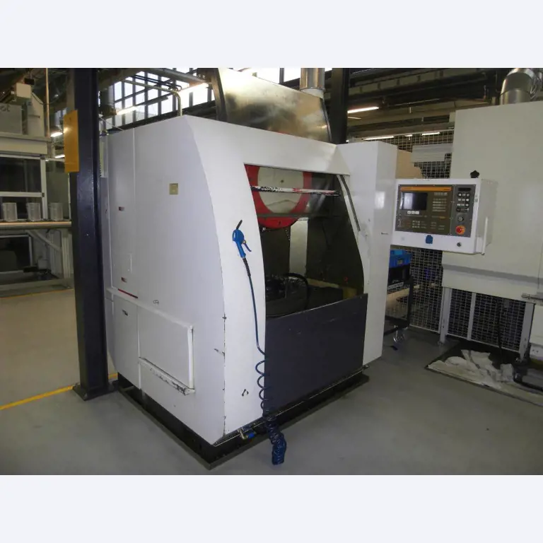 Gepflegte Bearbeitungszentren-1