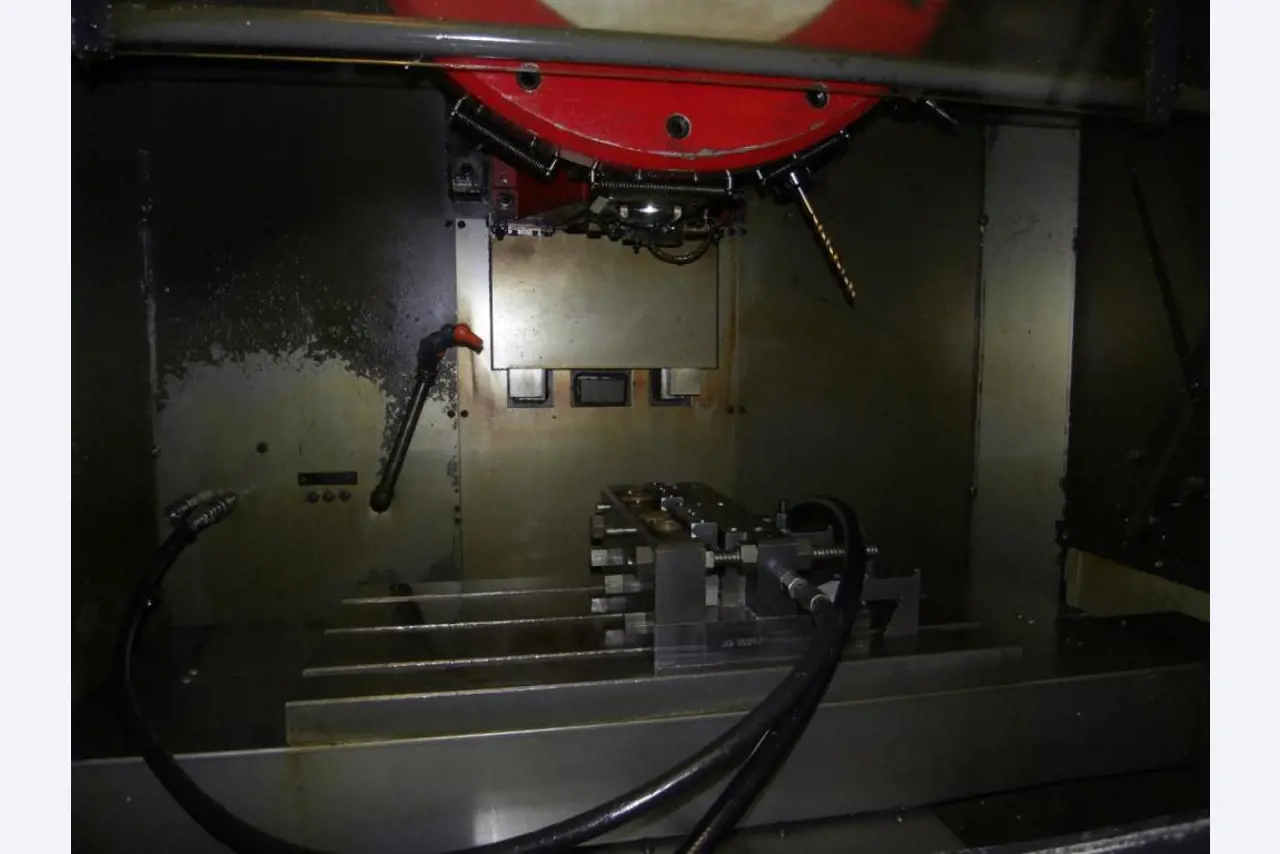 Gepflegte Bearbeitungszentren-3