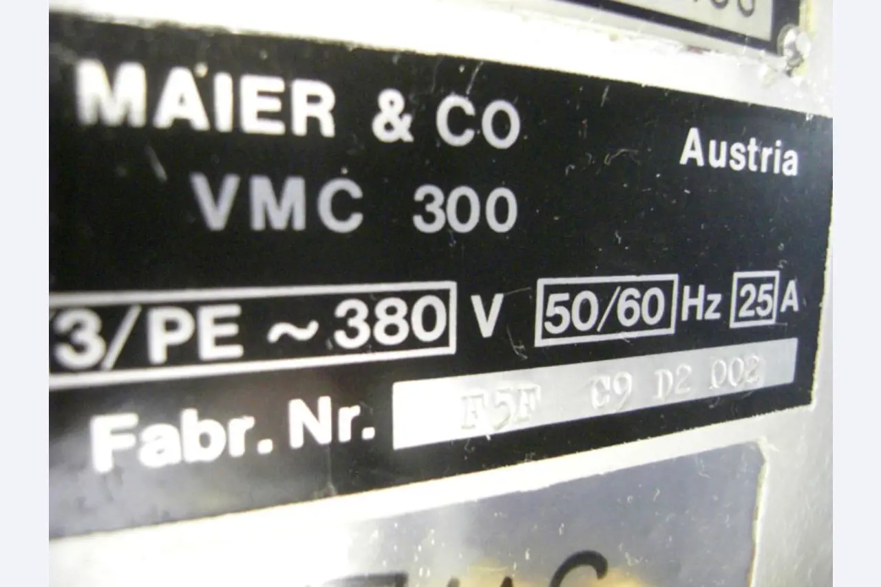 Gepflegte Bearbeitungszentren-4