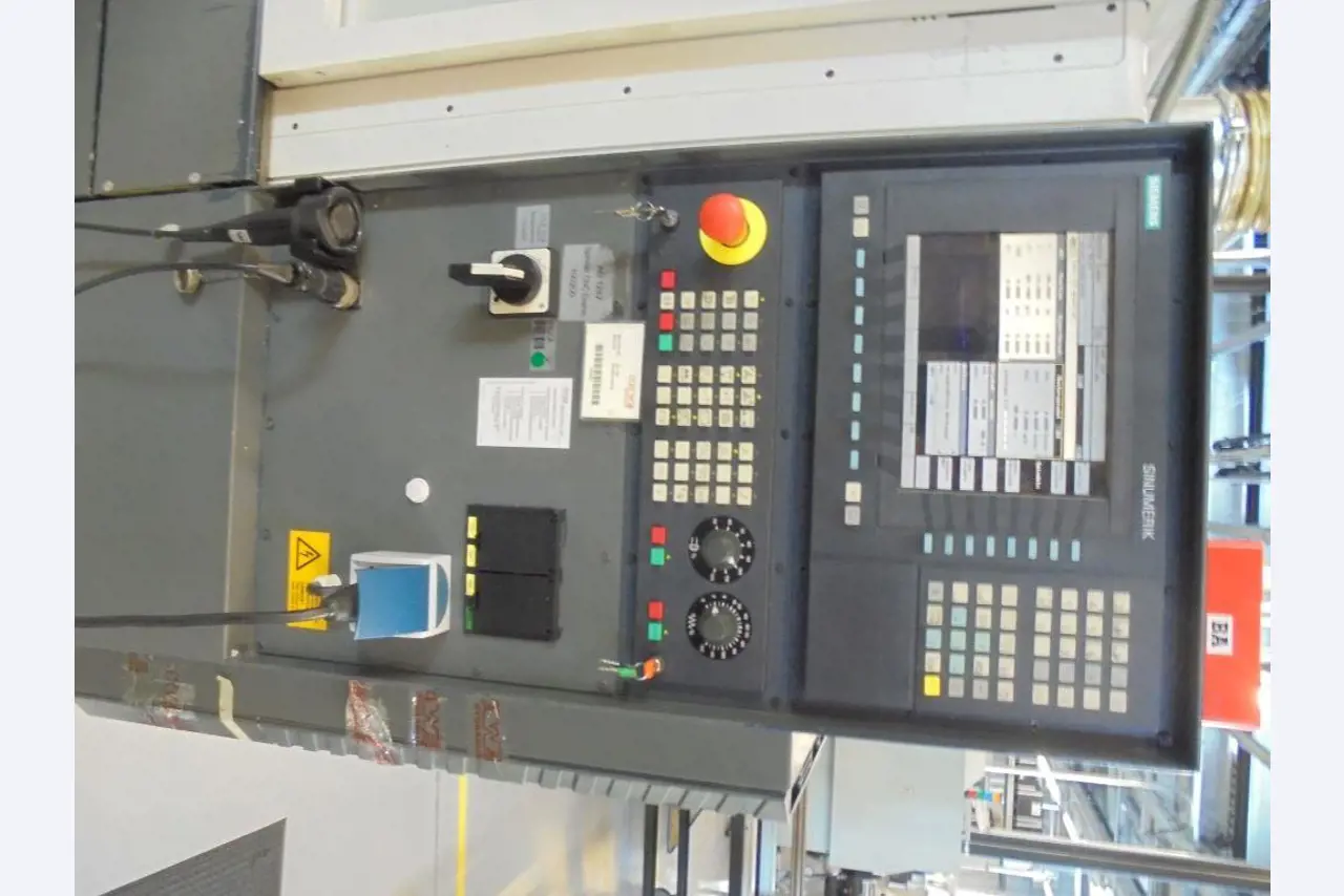 Gepflegte Bearbeitungszentren-3