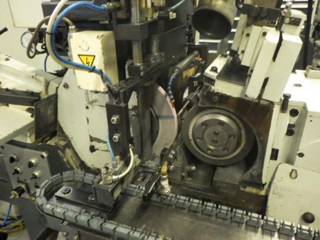 Gepflegte Bearbeitungszentren-2