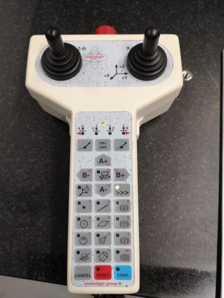 Well-maintained mechanical equipment-10