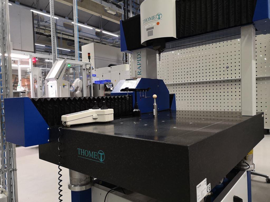 Well-maintained mechanical equipment-4