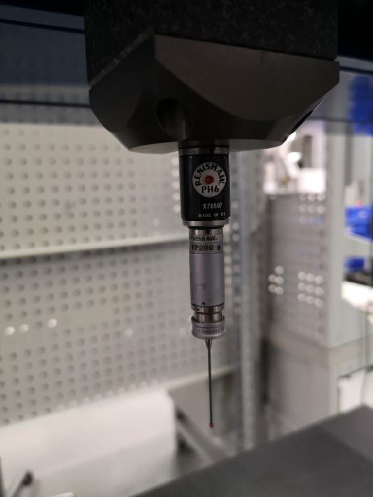 Well-maintained mechanical equipment-5