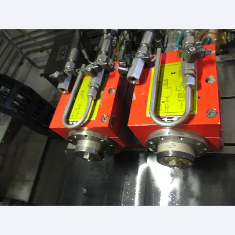 Dobrze utrzymany sprzęt mechaniczny-7