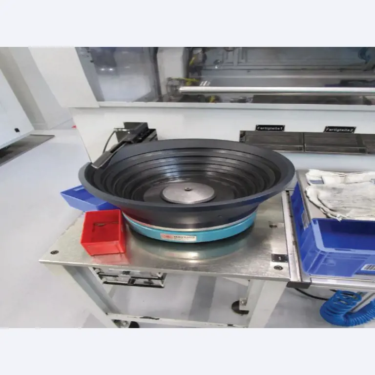 Dobrze utrzymany sprzęt mechaniczny-3