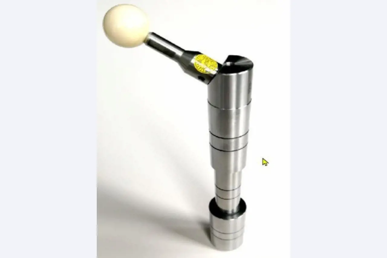 Dobrze utrzymany sprzęt mechaniczny-2