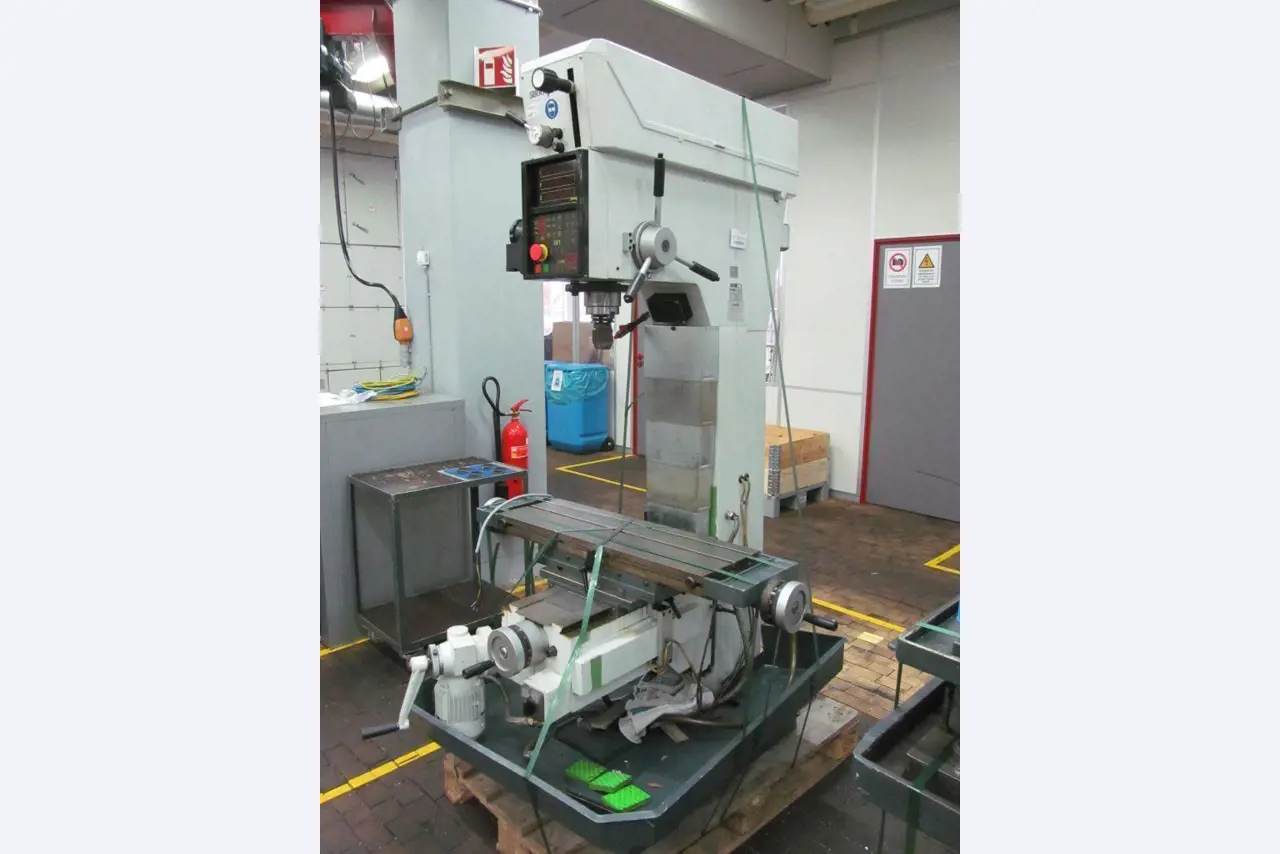 Gepflegte Bearbeitungszentren-1