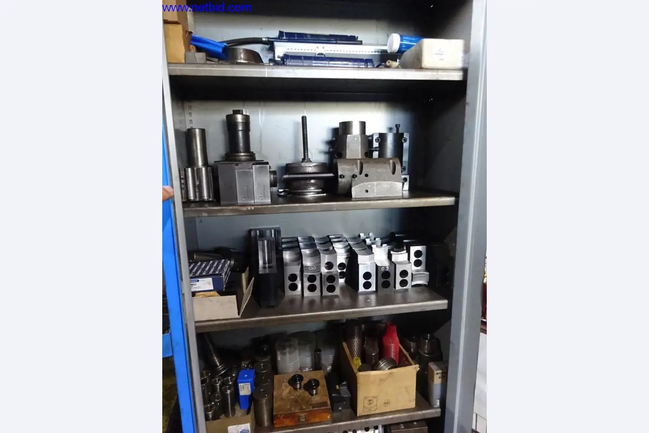 Machines et installations techniques entretenues pour le travail de l'acier et de la tôle-8