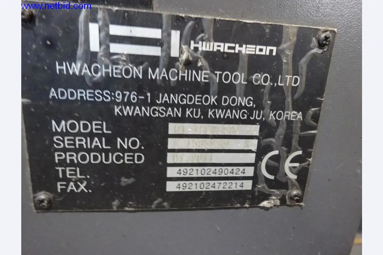 Vzdrževal stroje in tehnično opremo za obdelavo jekla in pločevine-16