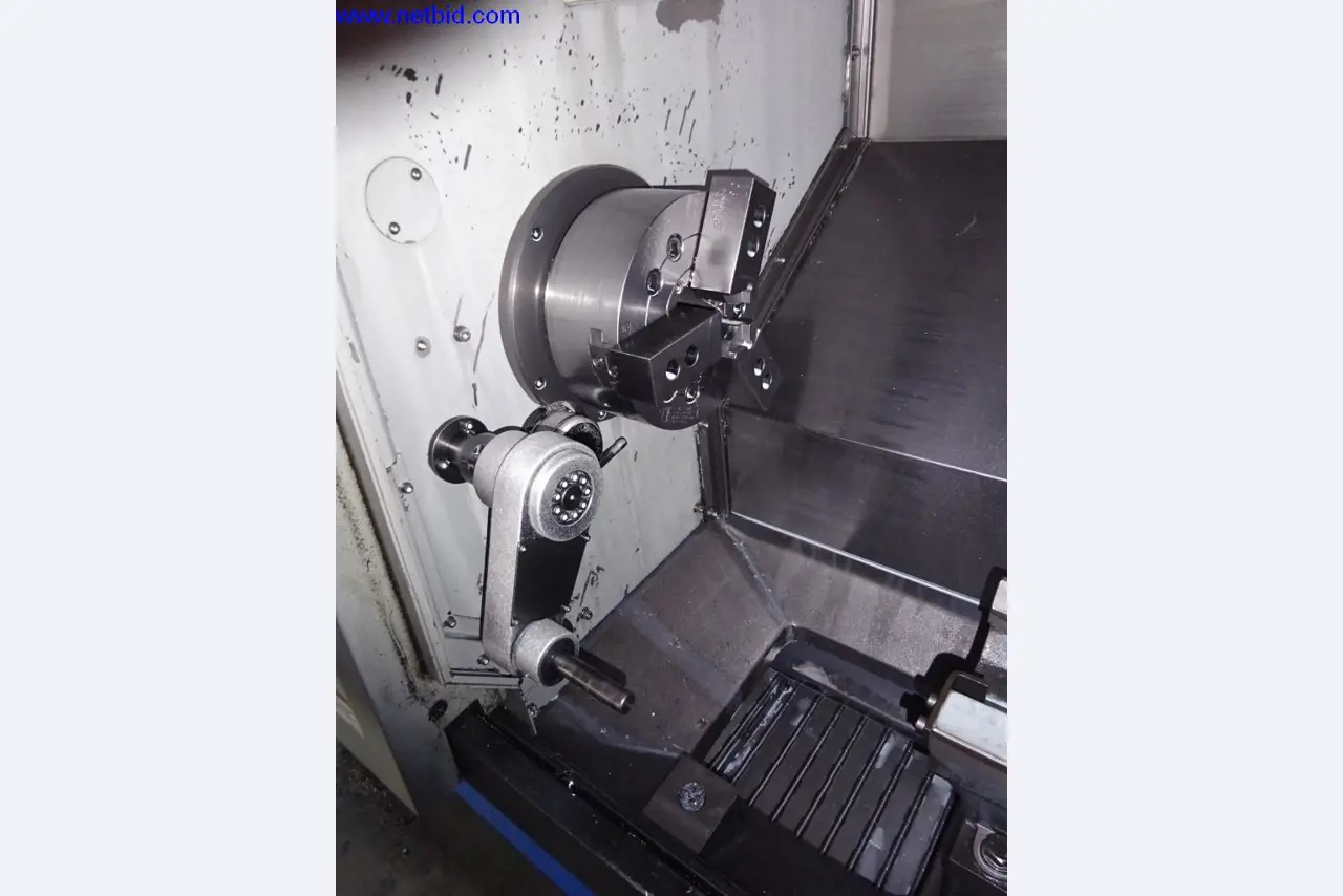 Vzdrževal stroje in tehnično opremo za obdelavo jekla in pločevine-4