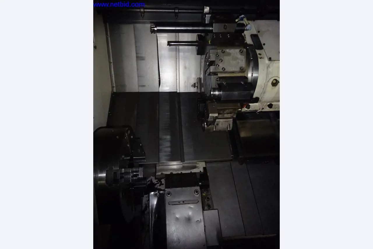 Vzdrževal stroje in tehnično opremo za obdelavo jekla in pločevine-5