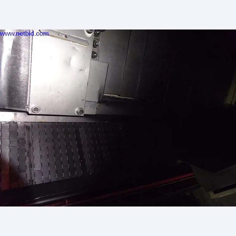 Vzdrževal stroje in tehnično opremo za obdelavo jekla in pločevine-9