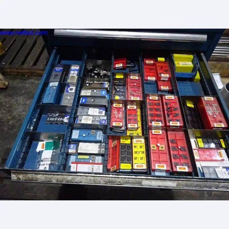 Údržba strojů a technického vybavení pro zpracování oceli a plechů-2