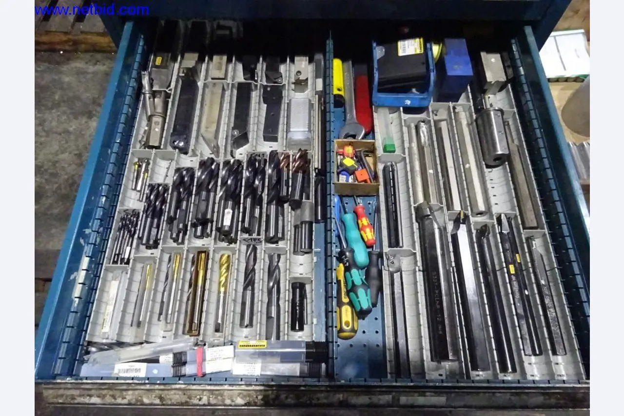 Údržba strojů a technického vybavení pro zpracování oceli a plechů-3