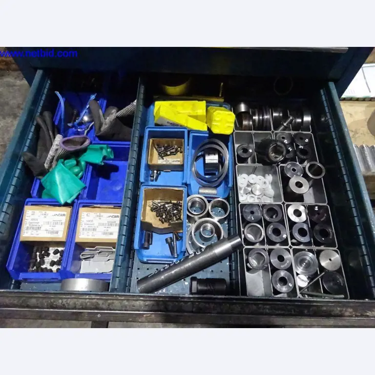 Údržba strojů a technického vybavení pro zpracování oceli a plechů-4