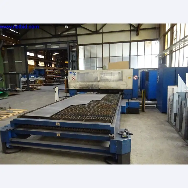 Well-maintained machines and technical systems for steel and sheet metal processing-3