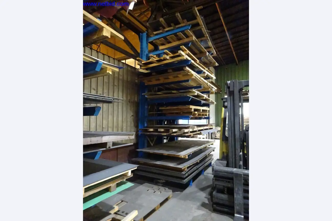 Well-maintained machines and technical systems for steel and sheet metal processing-2