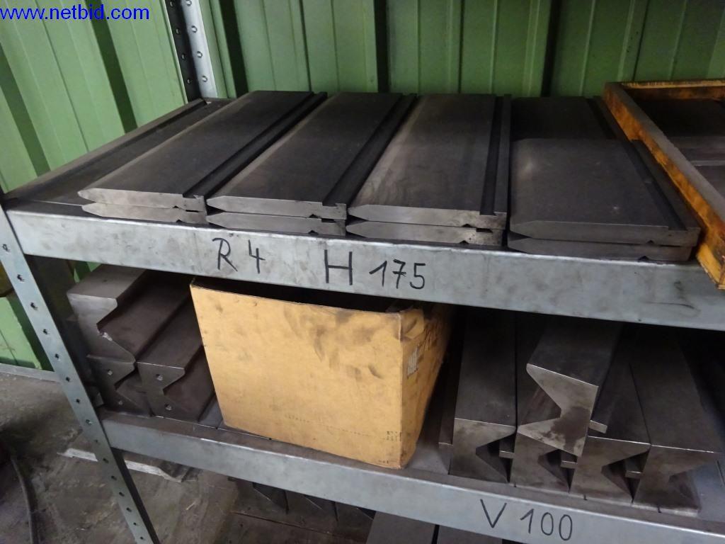 Well-maintained machines and technical systems for steel and sheet metal processing-13