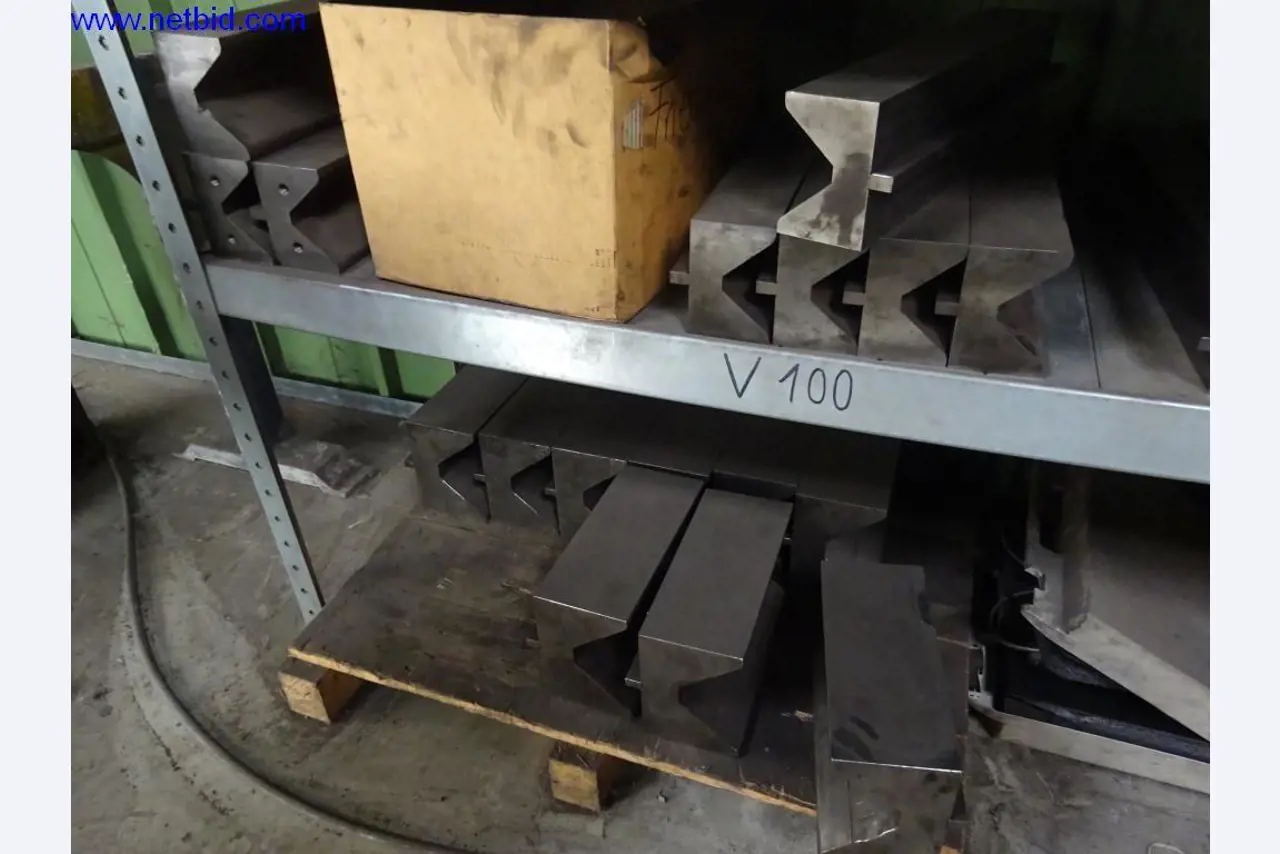 Konserwacja maszyn i urządzeń technicznych do obróbki stali i blach-21