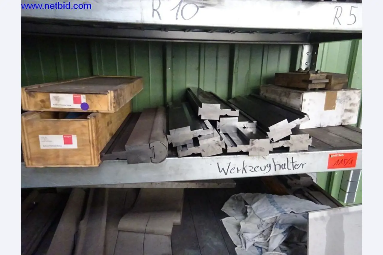 Konserwacja maszyn i urządzeń technicznych do obróbki stali i blach-8