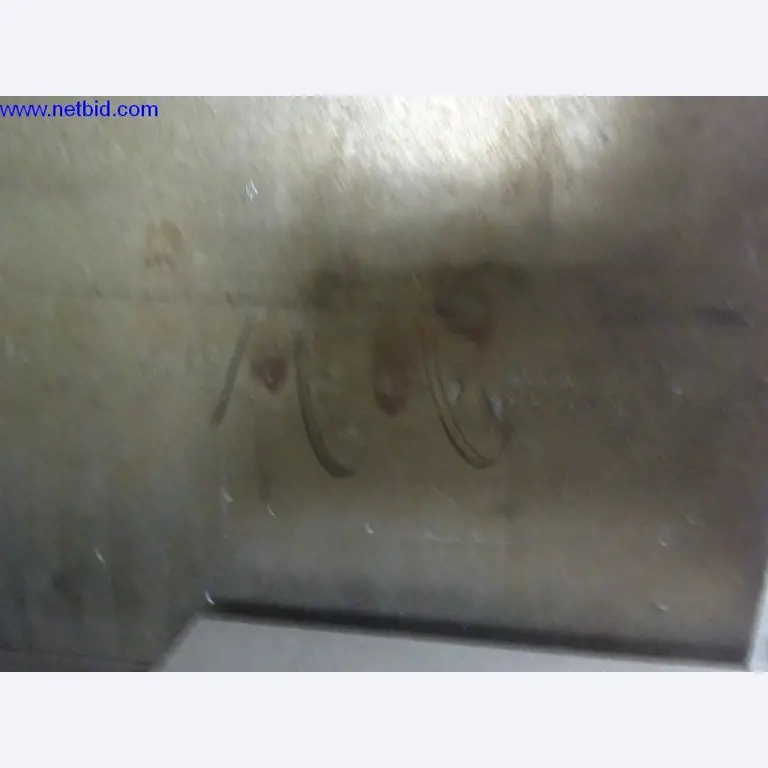 Machines et installations techniques entretenues pour le travail de l'acier et de la tôle-20