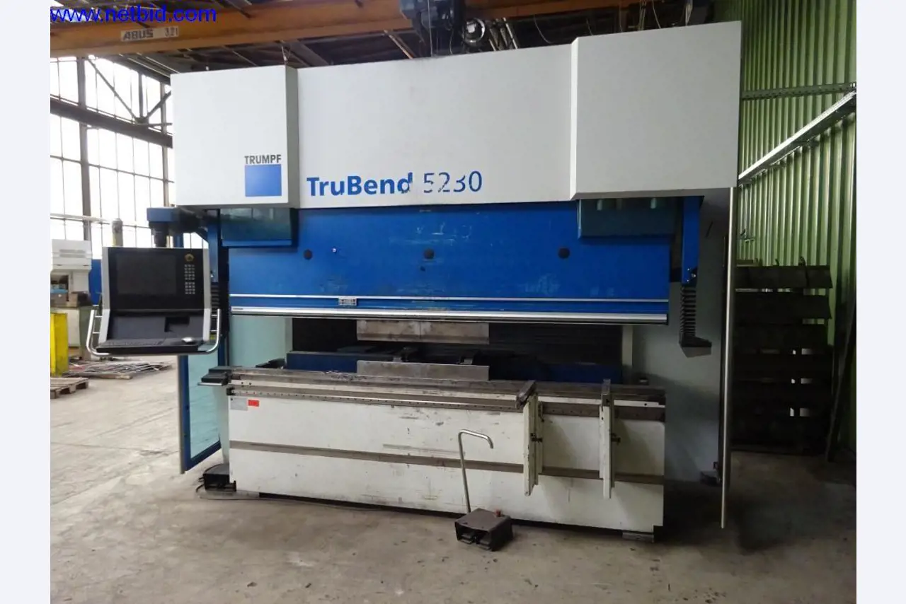 Vzdrževal stroje in tehnično opremo za obdelavo jekla in pločevine-5