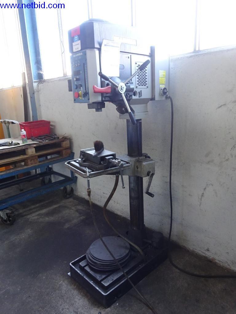 Well-maintained machines and technical systems for steel and sheet metal processing-2