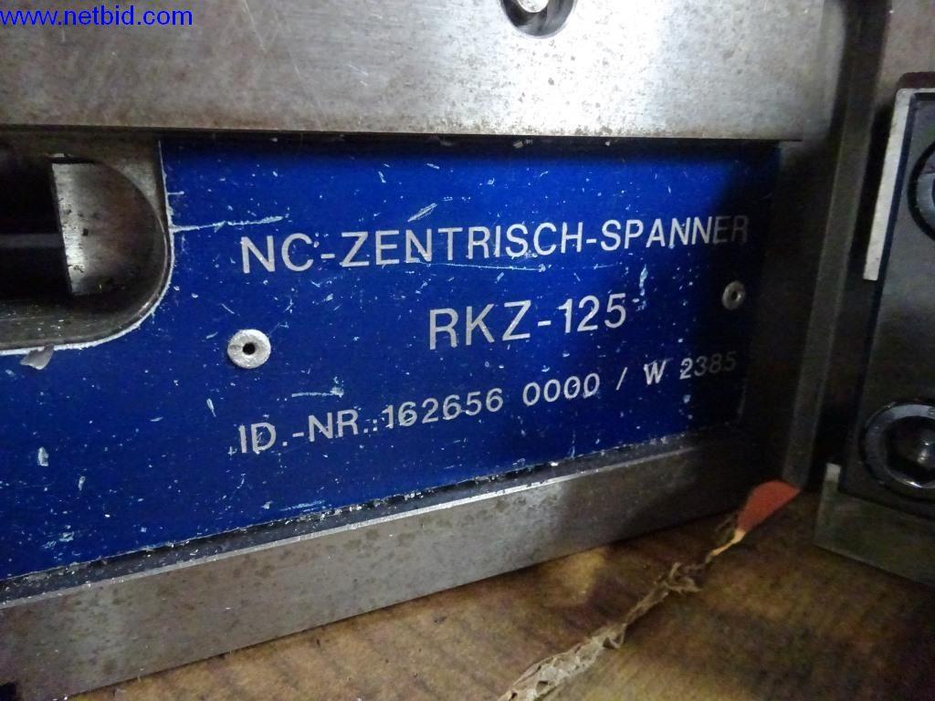 Konserwacja maszyn i urządzeń technicznych do obróbki stali i blach-2