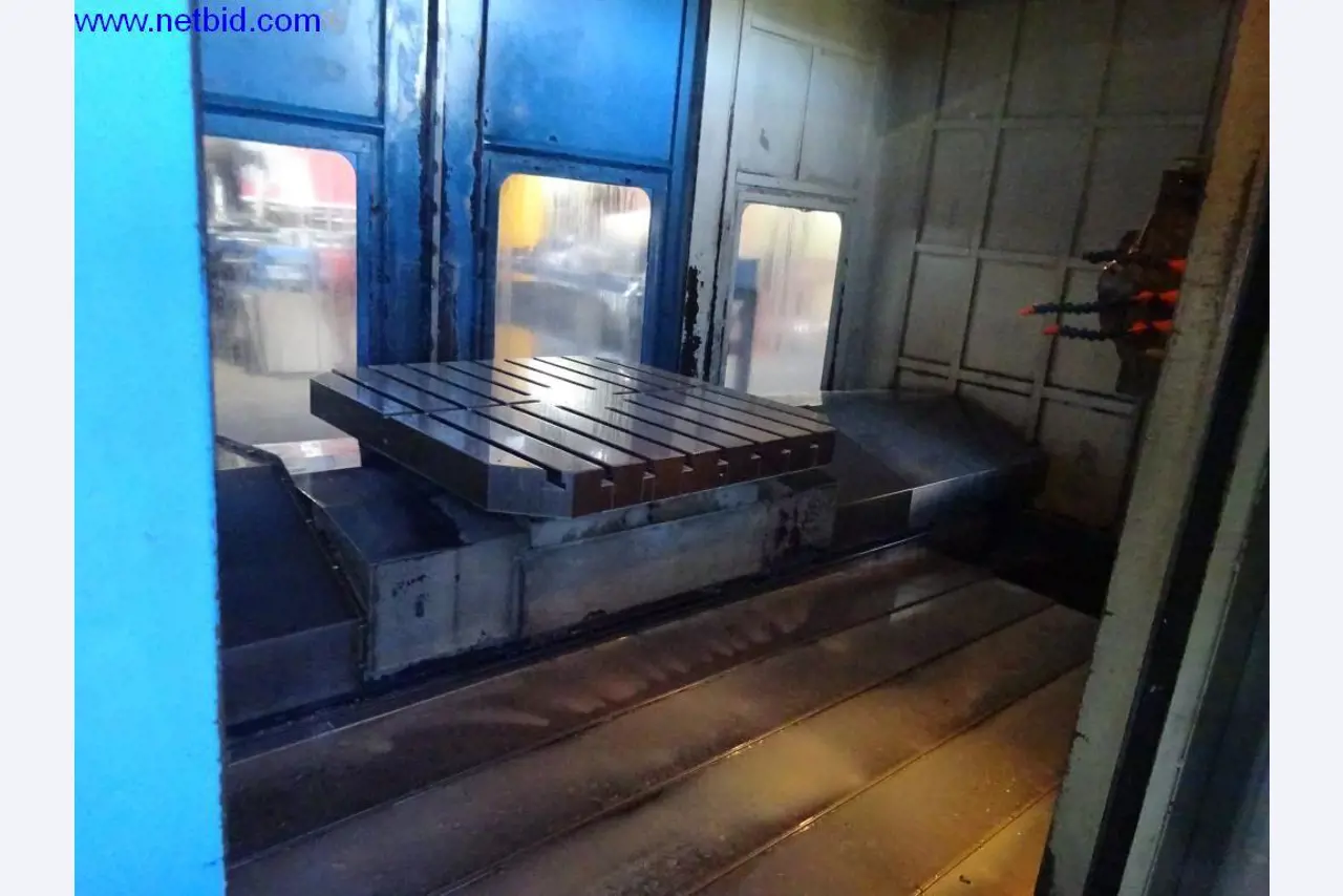 Mantenimiento de máquinas y equipos técnicos para la transformación del acero y la chapa.-9