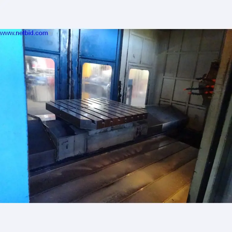 Mantenimiento de máquinas y equipos técnicos para la transformación del acero y la chapa.-9