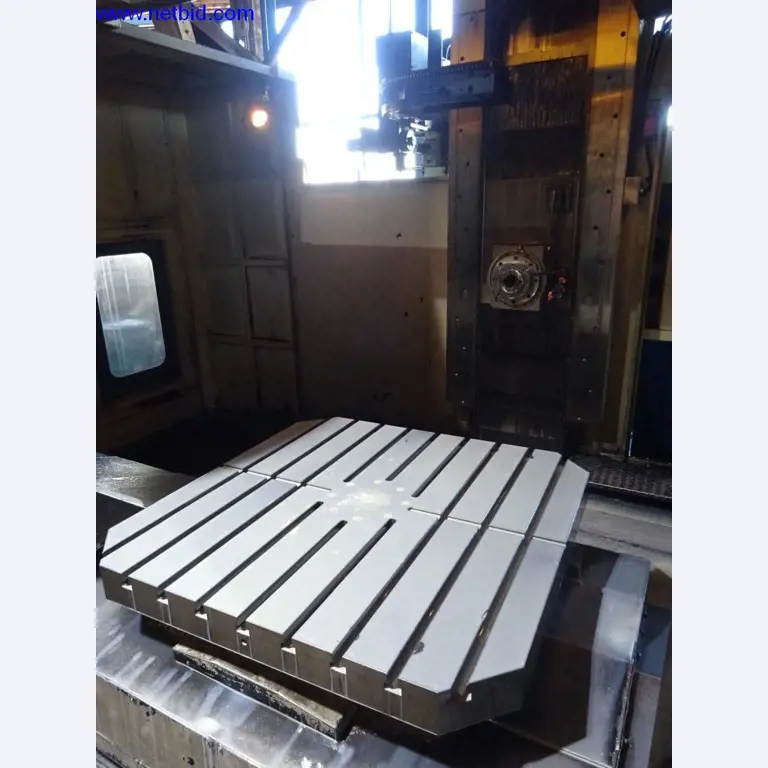 Mantenimiento de máquinas y equipos técnicos para la transformación del acero y la chapa.-5