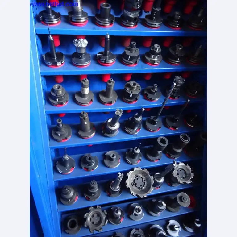 Well-maintained machines and technical systems for steel and sheet metal processing-2