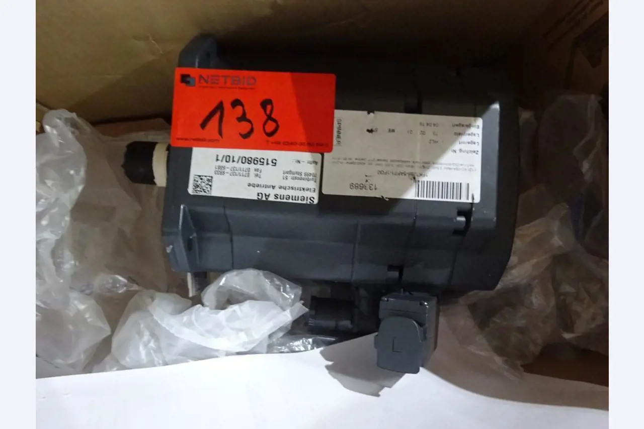 Well-maintained machines and technical systems for steel and sheet metal processing-8