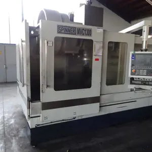 Centro de mecanizado vertical CNC de 3 ejes Spinner MVC 1300