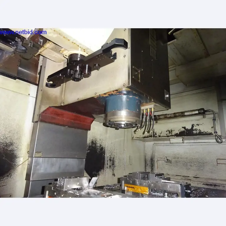 Well-maintained machines and technical systems for steel and sheet metal processing-3
