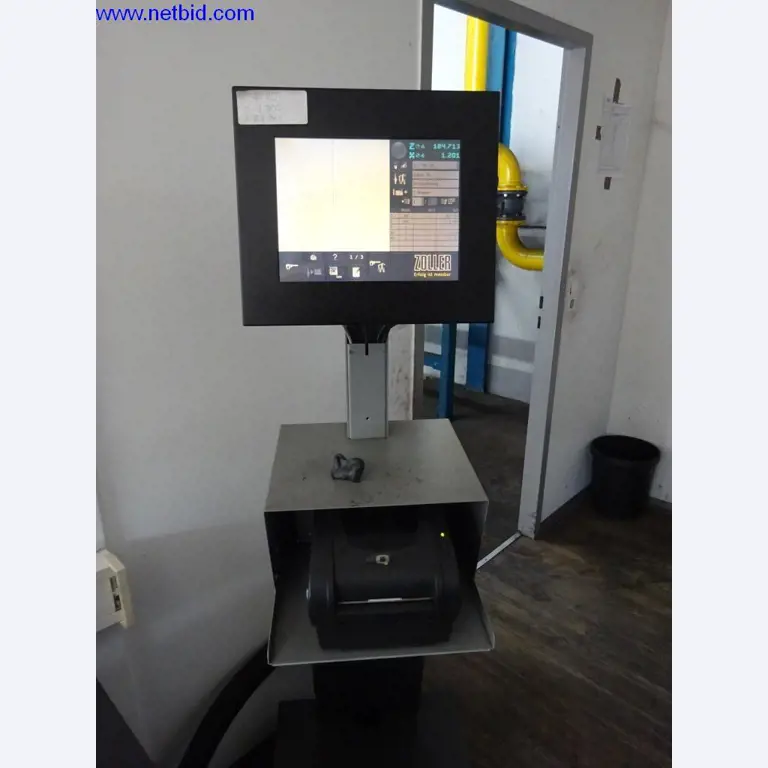 Vzdrževal stroje in tehnično opremo za obdelavo jekla in pločevine-4