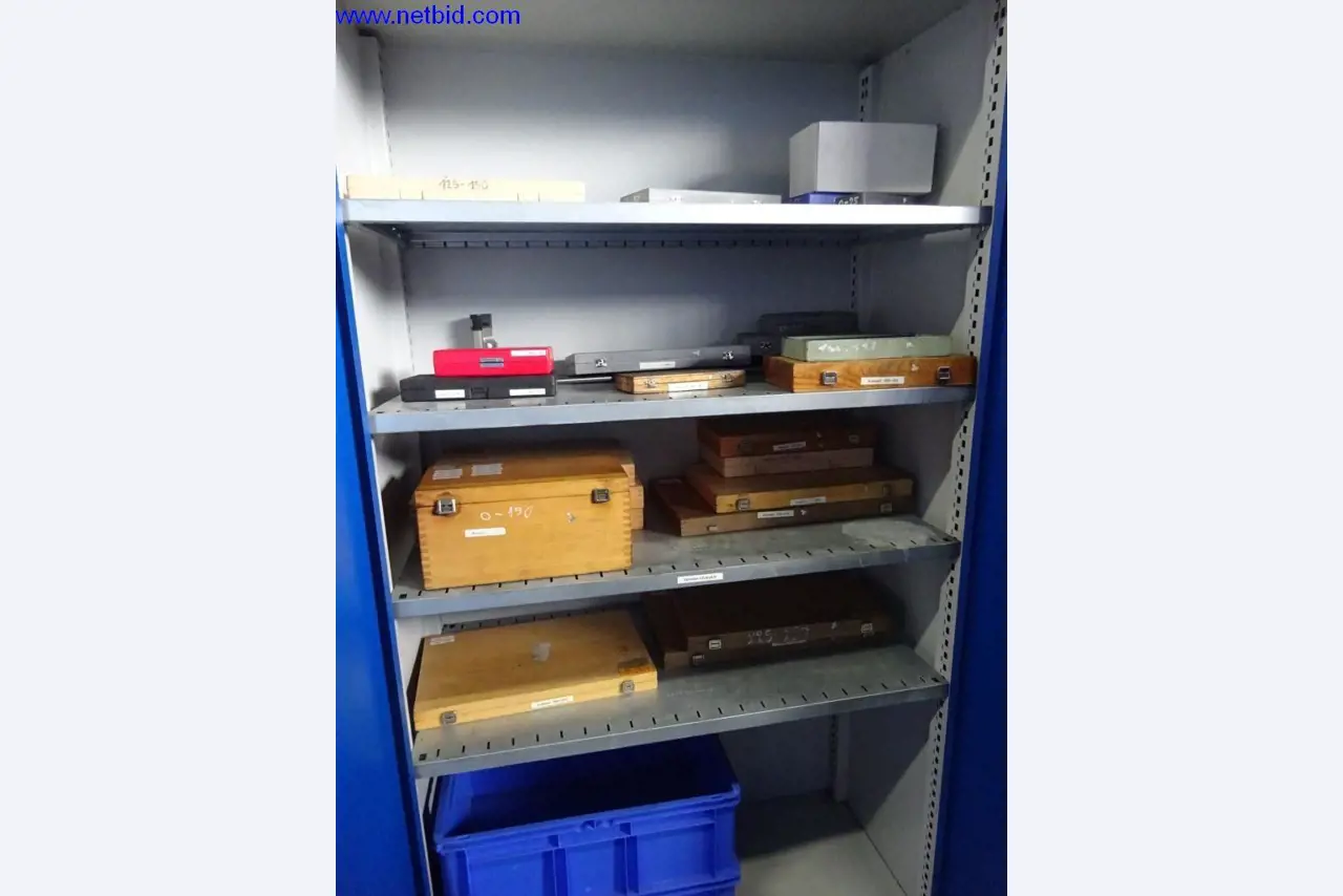 Vzdrževal stroje in tehnično opremo za obdelavo jekla in pločevine-2