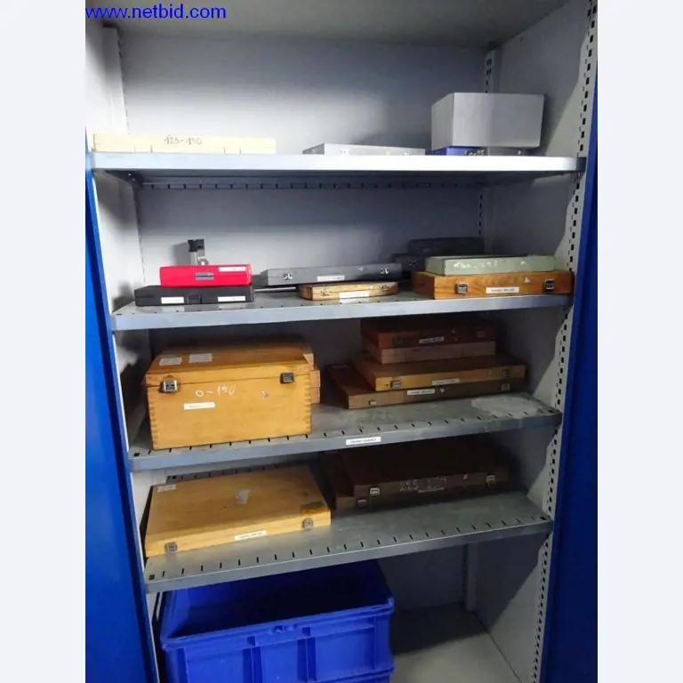 Vzdrževal stroje in tehnično opremo za obdelavo jekla in pločevine-2