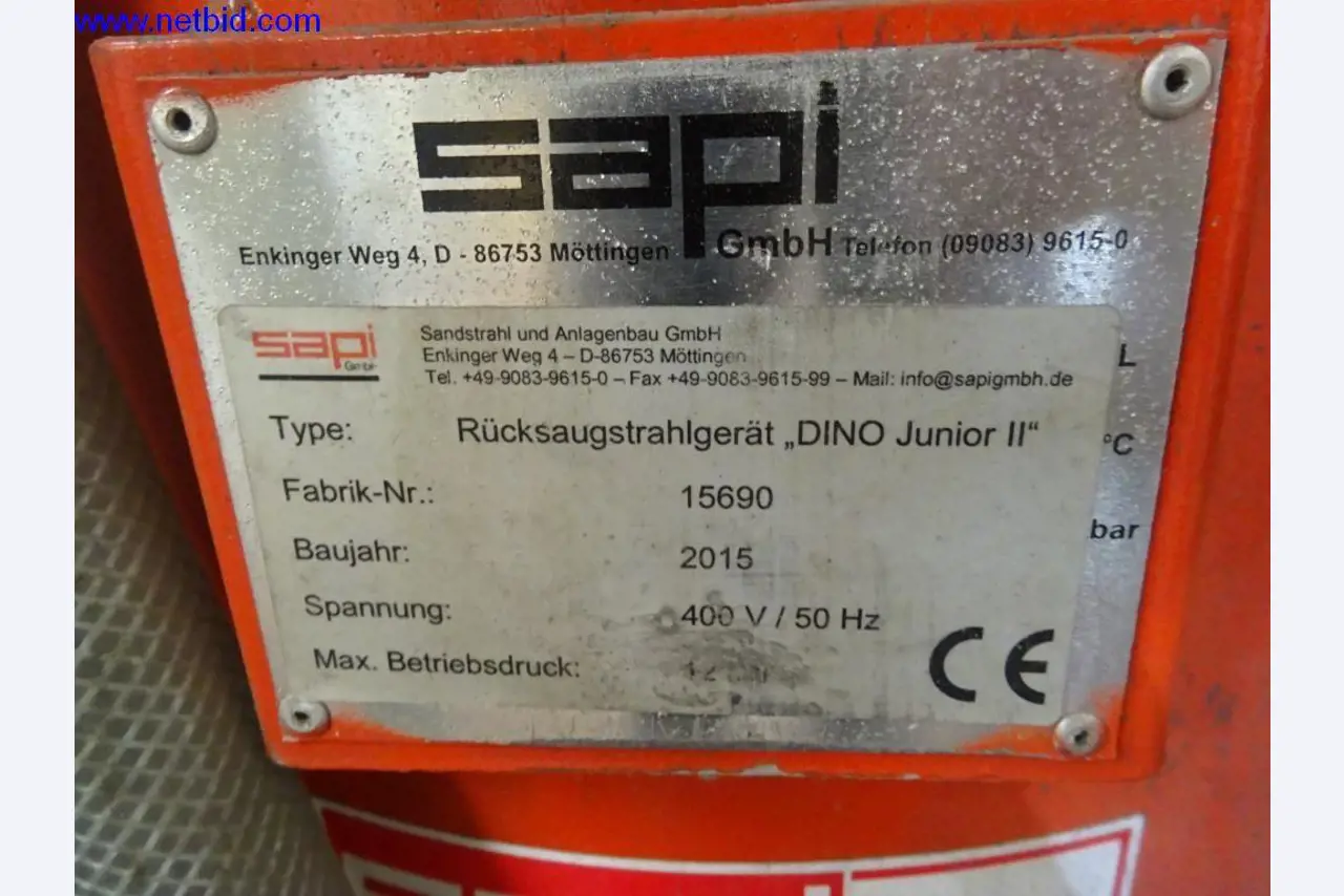 Vzdrževal stroje in tehnično opremo za obdelavo jekla in pločevine-2